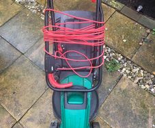 qualcast lawnmower