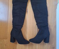 New Look Faux suede boots