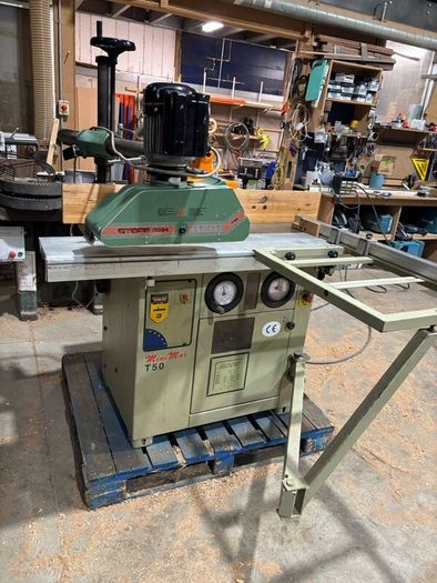 Hapfo AP5000/ME wood turning lathe