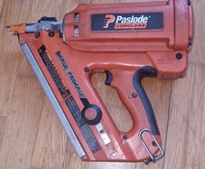paslode im350 nail gun