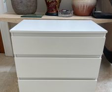 Lovely Solid 3 Drawer Chest Of Drawers - Cabinet - Can Deliver