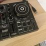 dj controller Image 4