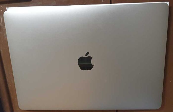 MacBook Pro 13-inch (2020) - Apple M1 - 16GB RAM - 500GB SSD