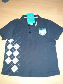 Boy's t shirt, new, age 3-4
