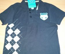 Boy's t shirt, new, age 3-4