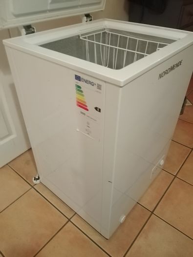 Nordmende 99Litre Chest Freezer