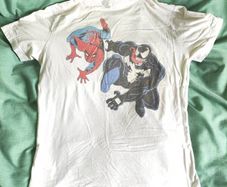 Spider-Man Venom T-Shirt Marvel Comics H&M Spiderman M Size 100% Cotton