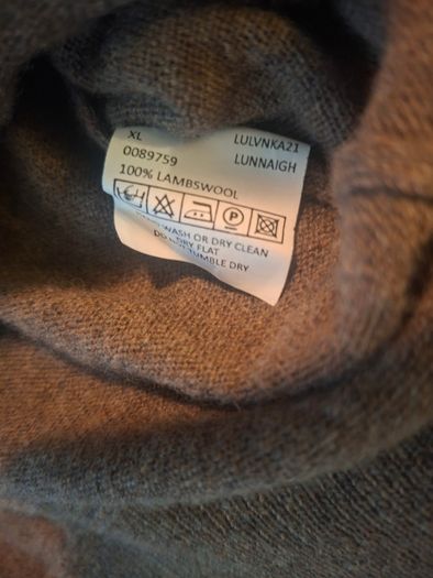 Magee 1866 Lunnaigh V-Neck Sweater - 100% Lambswool - Brown - Size XL