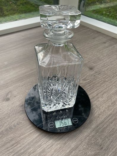Heavy Cut Crystal Glass Whisky Decanter and Stopper, 25cm, 1.57kg