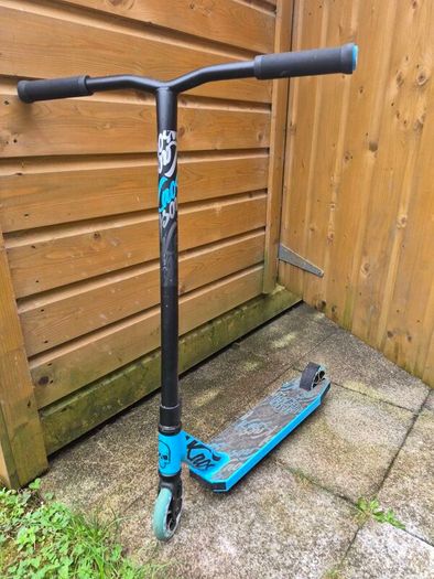 Kids freestyle scooter
