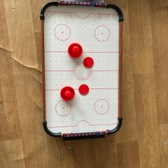 mini air hockey