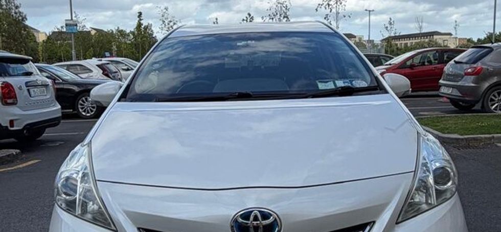 Toyota Prius T4 1.8 litres Hatchback