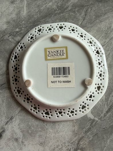 yankee candle lampshade and plate
