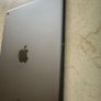 iPad 6th gen Image 5