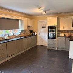 Kitchen cupboard doors and drawer fronts