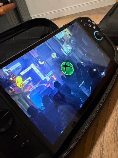 Legion Go 2 ZTE edition.