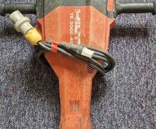 Hilti TE 2000-AVR Demolition breaker