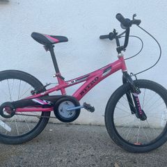 Girls 20" pink BMX bike