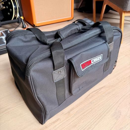 Headrush FRFR108 MKII (With case)