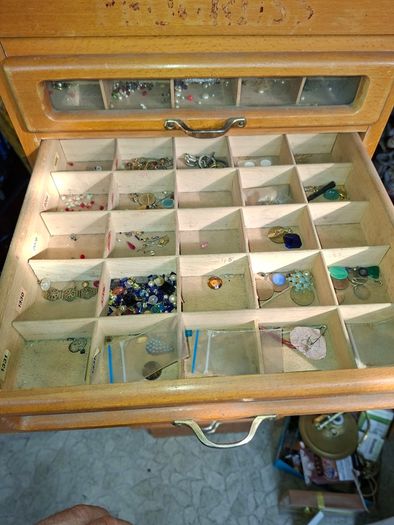 Beautiful Rare Old MEZ Progress Advertising Cabinet with Numbered Drawers 1 to 10 with Contents