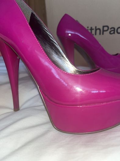 Aldo Stilettos pink size 5