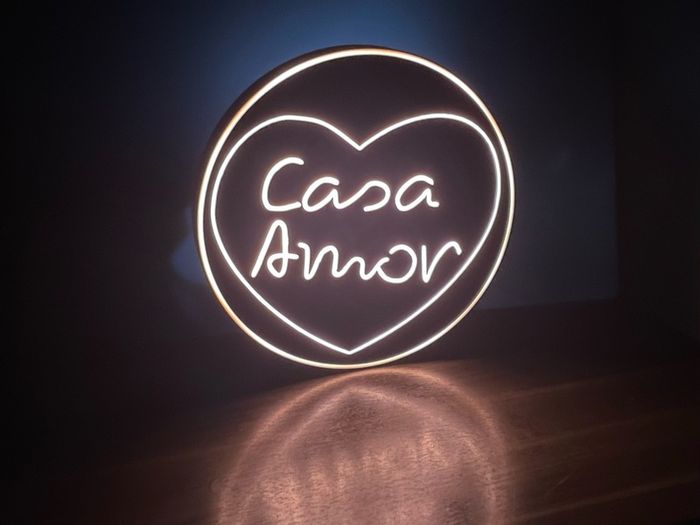 Casa Amor Lightbox