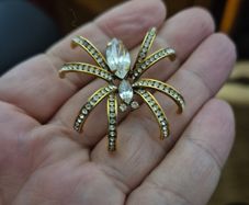 Vintage Irish Spider Brooch