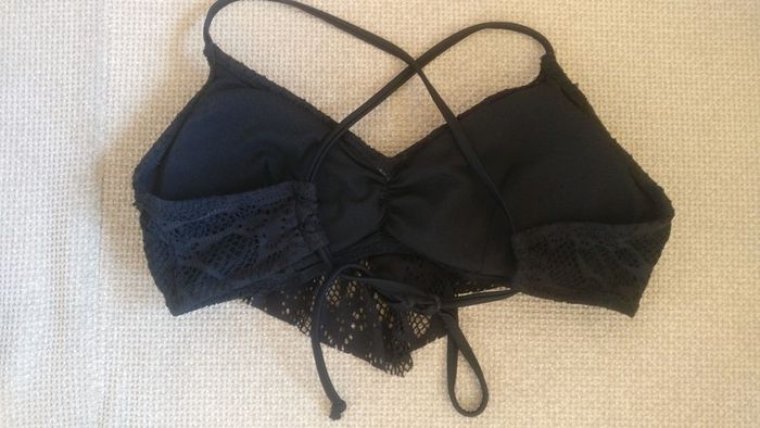 Bikini top, never worn, size 10 NEW LOOK