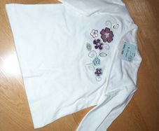 Brand new baby's top, age 9-12 months