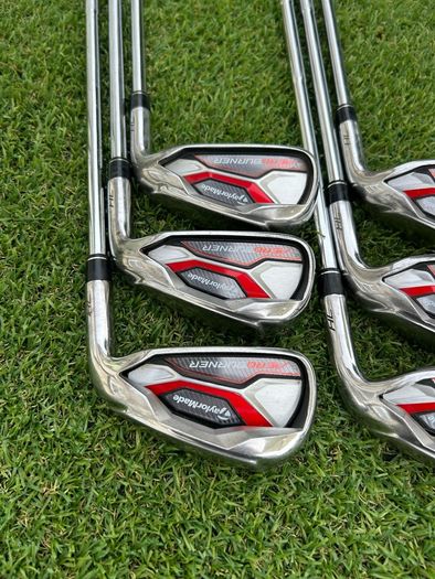 Full set of Taylormade Golf clubs