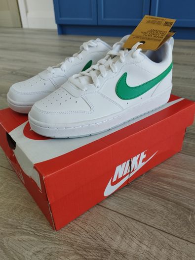 Nike Trainers UK Size 5.5