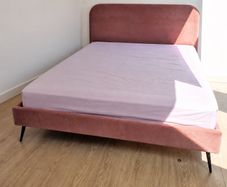 Practically As New - Ex EZ Living Beautiful Very Sturdy Pink Suede 5Ft King Size Bed Frame - Can Deliver