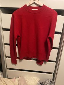 Uniglo jumper ( with receipt)