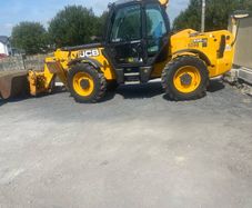 JCB teleporter