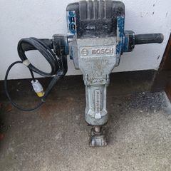 Bosch Demolition Hammer GSH 27VC 110v