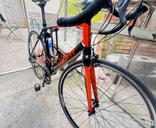 Giant Road Bike