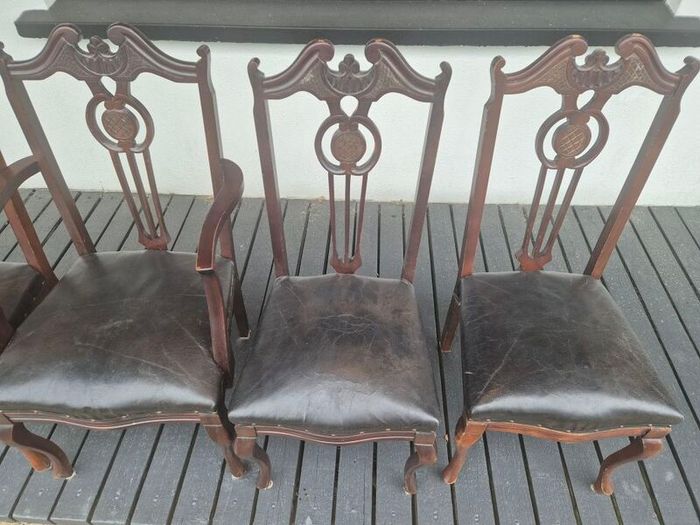 Set of 8 Dining Chairs