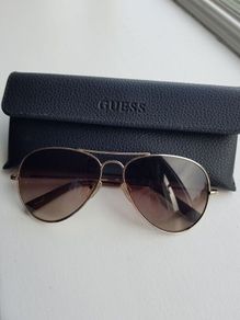Guess sunglasses with case