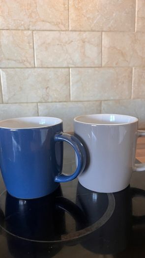 mugs