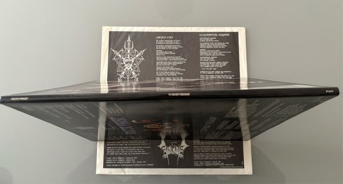 Collector's quality first pressing. Celtic Frost - To Mega Therion. Mega rare in this condition forty years on from its release.  Gatefold artwork by HR Geiger, with printed  inner. Doubt there is a better one for sale anywhere in the world.
