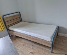 Single bed