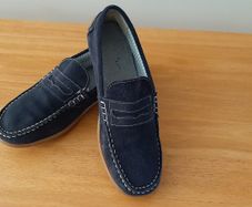 Men's/Young Men's Loafers Size 6