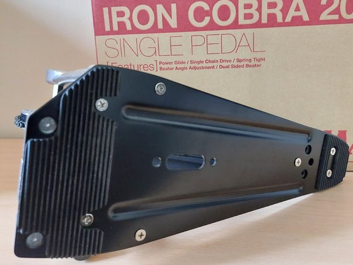 Tama Hardware