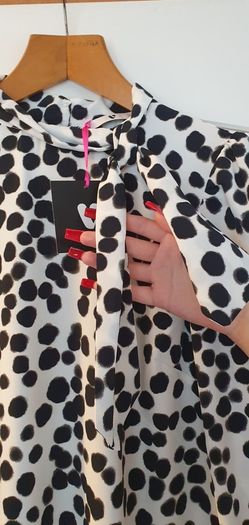 Blouse Reduced. Big Clearout, Make An Offer