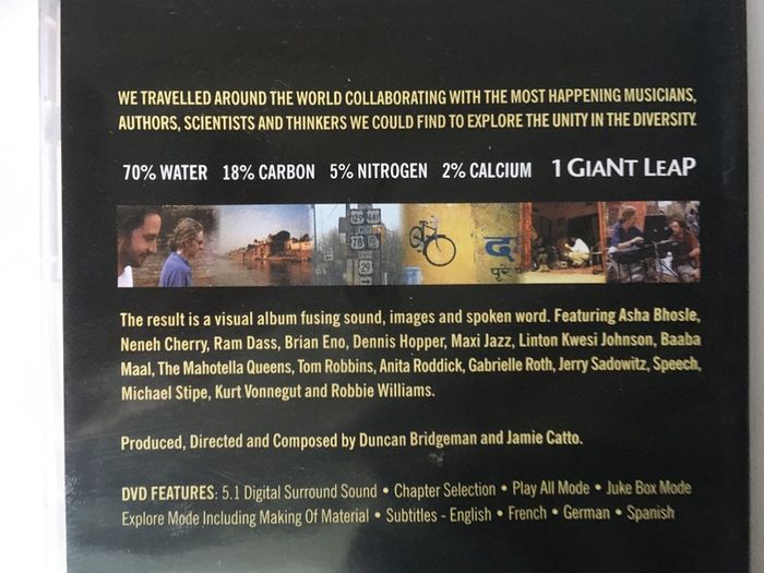 1 Giant Leap [2002] 1 Giant Leap  [Music DVD]