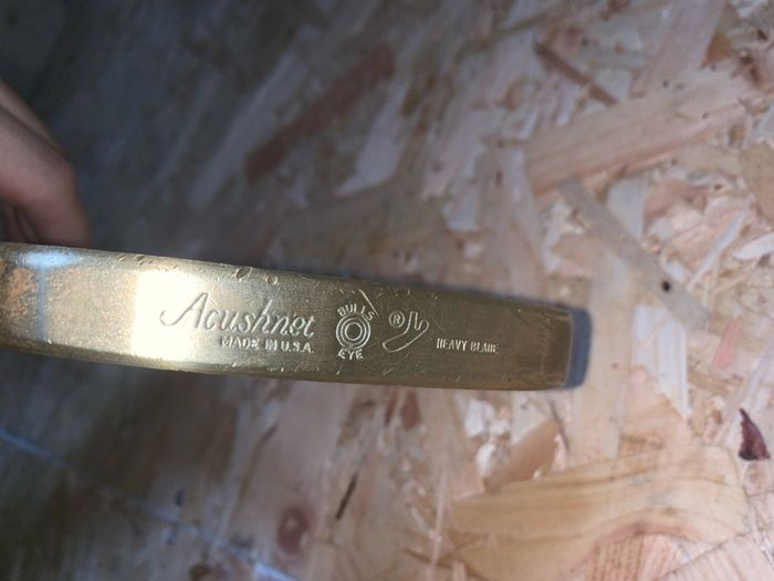 Acushnet Brass heavy blade Golf putter (RH)