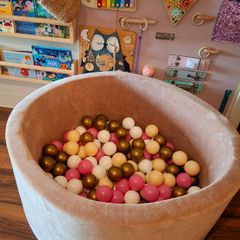 Ball pit
