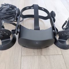 HP Reverb G2 VR Headset, Controllers,Original Box Excellent Condition