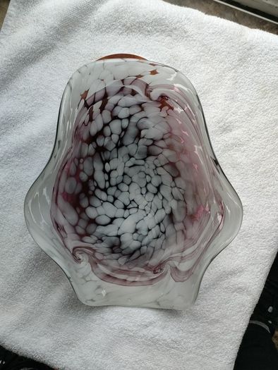 Hand blown curved glass dish