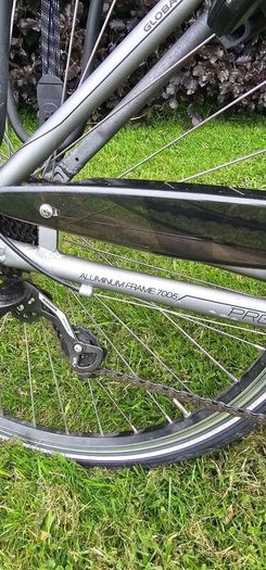 Hybrid E Bike